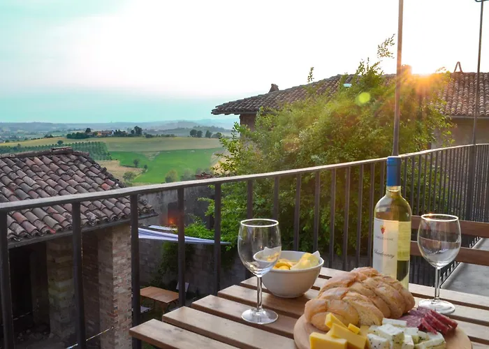 Panoramic Monferrato With Amazing Views فيلة Murisengo